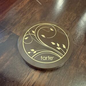 Tarte Light-Medium Compact with Brown and Gold Accents